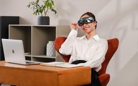 Máy Mát Xa Mắt KATA – Trợ Thủ Đắc Lực Giúp Đôi Mắt Sáng Khỏe Mỗi Ngày 